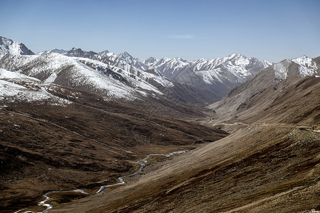 萨尔山脉喀喇昆仑高速公路高清图片