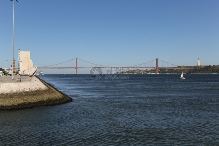 航海者艺术品发现帕得劳多斯德科布里门托和25德阿布里尔桥纪念碑葡萄牙里斯本吸引力图片