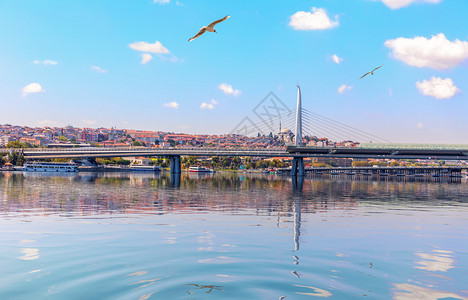 文化蓝色的哈利克地铁桥美丽的海景伊斯坦布尔哈利克地铁桥伊斯坦布尔城市图片
