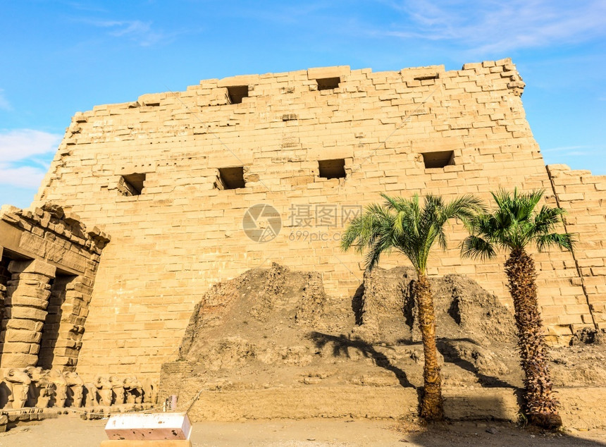 卢克索卡纳寺庙被毁坏的建筑埃及人考古学方尖碑图片