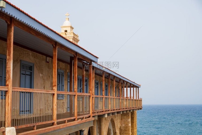 北方ApostolosAndreas修道院位于塞浦路斯岛最东北点CapeApostolosAndreas以南的卡帕西亚半岛里佐卡图片