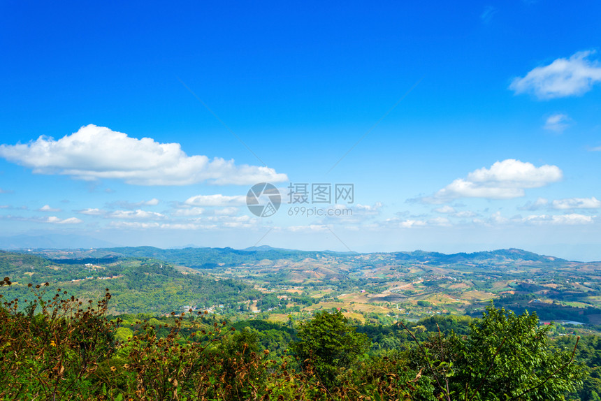 季节泰国PhletchabunKhaoKhho公园自然轨迹上的全景观山地脉蓝天空背景纹理带白云空气蓝色的图片