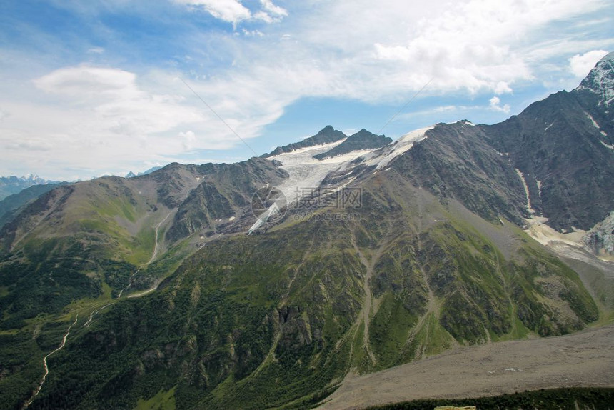 阳光北高加索风景俄罗斯联邦奥古特山AgustMorth夏令冰川图片