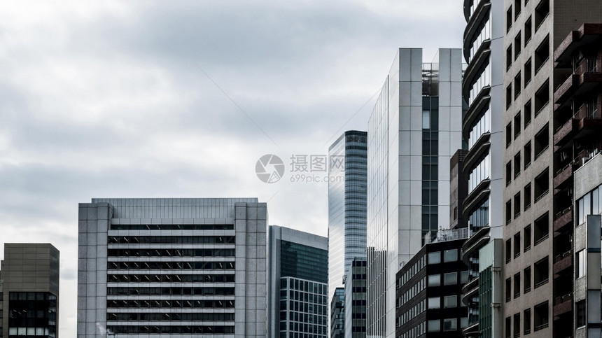 亮度路现代摩天大楼办公室高分辨率照片长视图现代摩天大楼办公高质量照片品图像暮图片