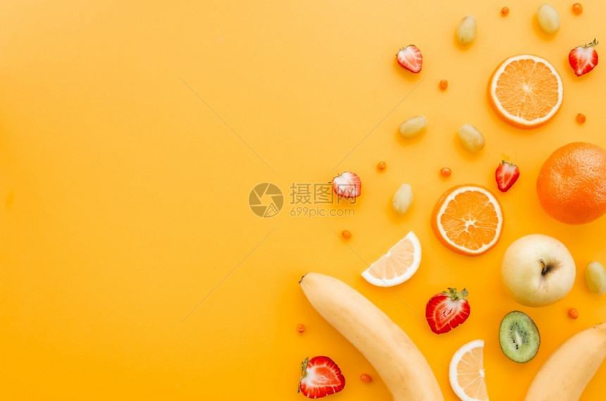 什锦水果黄色背景高分辨率照片质量葡萄蔬菜柠檬图片