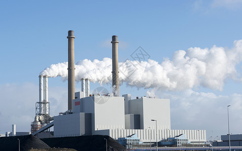 第二马亚斯瓦尔克特的发电厂污染造成的霍伦德新工业区烟囱煤炭电压图片