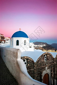 OiaSantorini希腊以浪漫和美丽的日落闻名白色火山口传统图片
