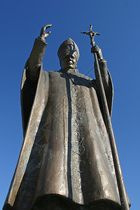 父亲祷告托图斯克罗地亚马里哈比斯特察的教皇约翰保罗二世雕像图片
