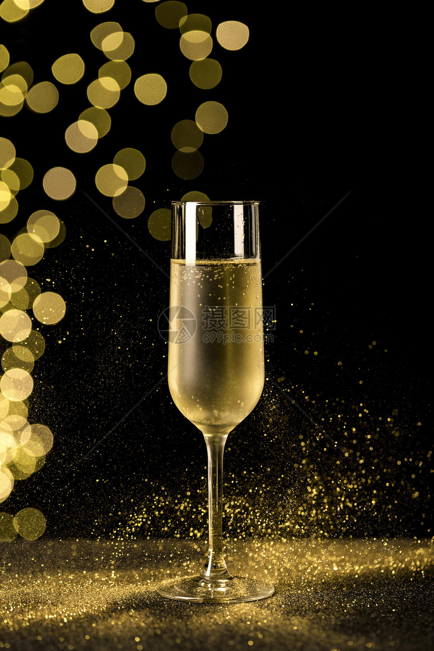 解析度高分辨率光照香槟玻璃高品质照片的香槟酒杯气泡庆祝图片