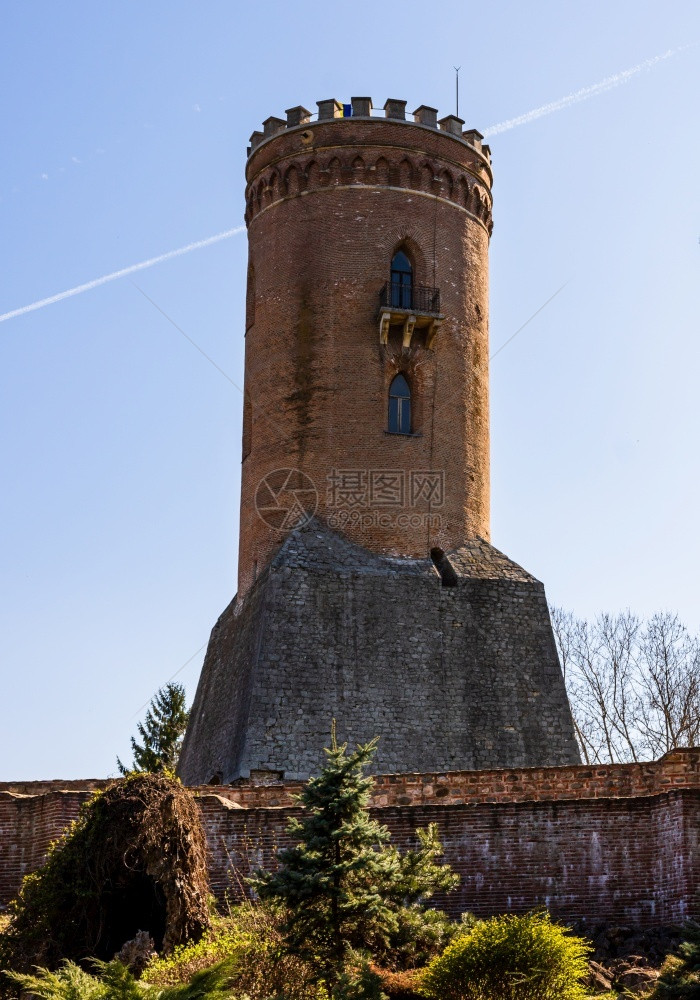历史Chindia塔或TurnulChindiei是塔尔戈维斯特皇家法院的一座塔或位于罗马尼亚塔尔戈维斯特市中心的CurteaD图片