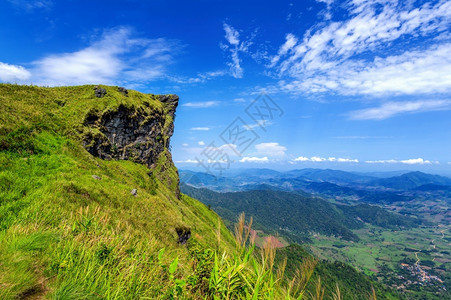 泰国清莱府PhuChiFafa公园的美丽风景志高山图片