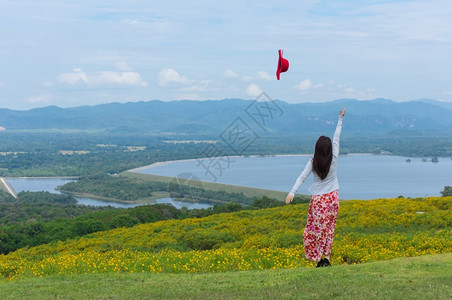 南邦府太阳绿色高清图片