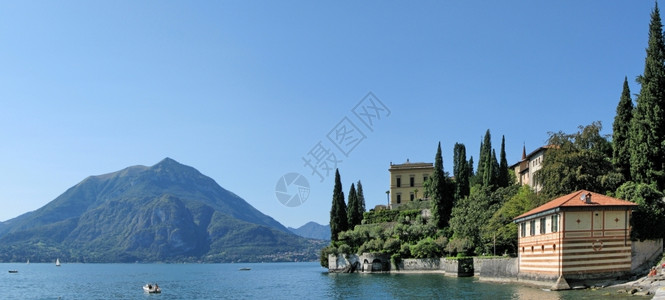 柴金欧洲海岸来自意大利修道院别墅的Como湖图片