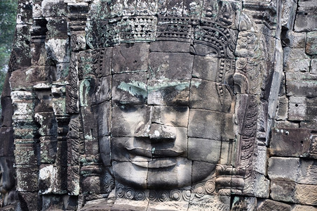 文明汤姆老的柬埔寨吴哥Angkor巨型佛教雕像的地标图片
