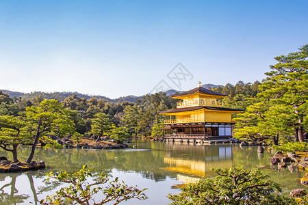 神社身份潘皮萨尔京都寺庙美丽建筑的金殿是日本京都最有名的寺庙之一图片