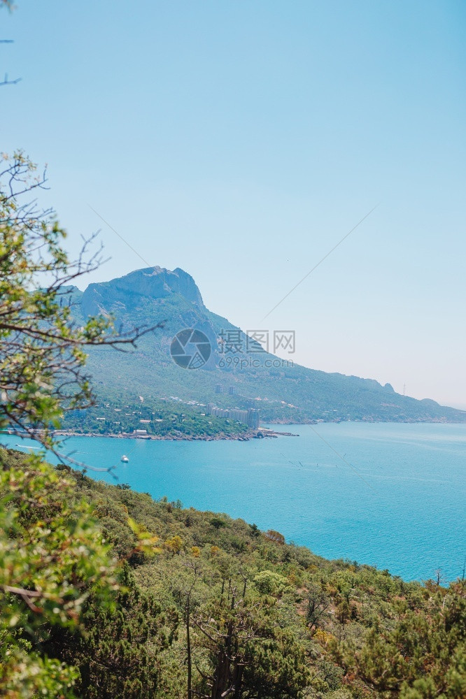 旅游海面美丽的景大自然惊人构成山峰和悬崖是自然界中最美的一幅画像支撑岬图片