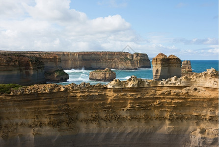 美丽巨石Razorback石灰岩层靠近大洋路澳利亚维多州场景图片