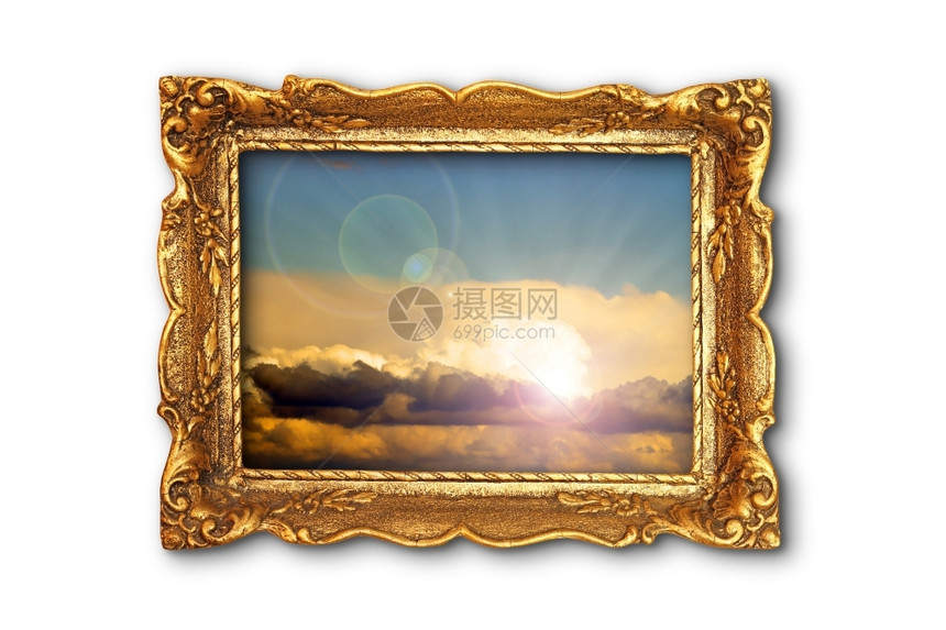 为了古老的金银色画图中的多彩天空像框中我使用的云层高空图像也是我的照片之一因此不需要释放属镀金美丽图片