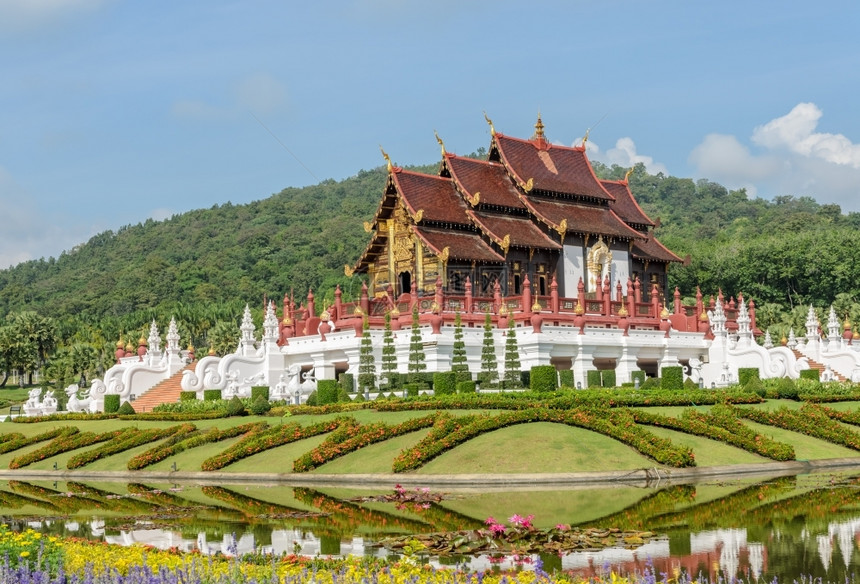 蒋池塘康区HomKham皇家馆泰国北部在皇家公园Ratchachaphruek的建筑风格图片