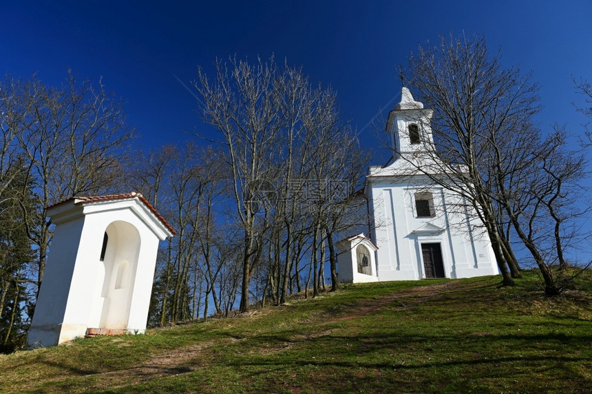 摩拉维亚感人的圣安东尼多尔库切捷克美丽的老教堂历史图片