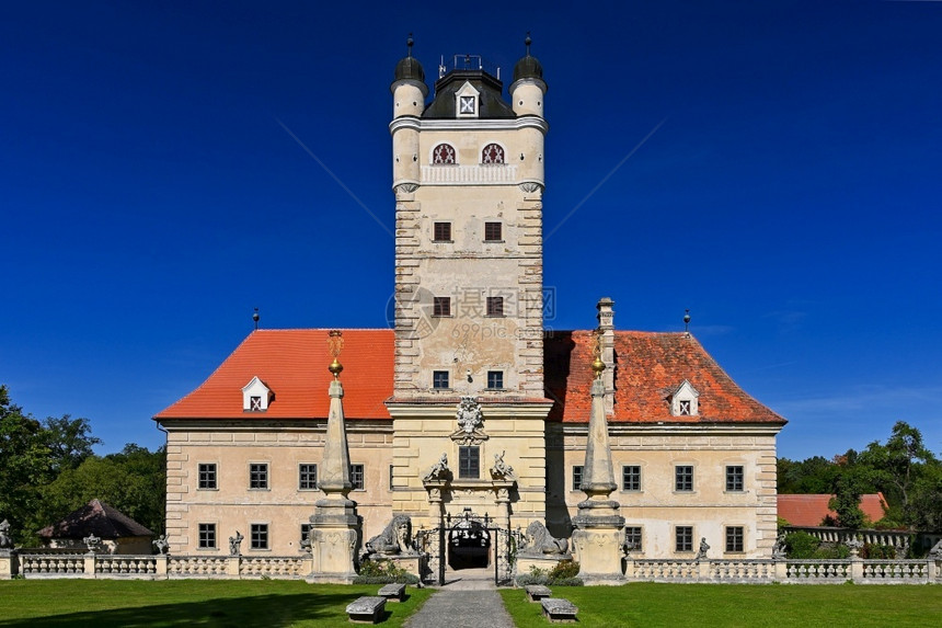 历史的纪念碑格赖伦施泰因城堡在下奥地利霍恩区的罗伦巴赫市自治rsquoGrellensteinrsquo方尖碑图片