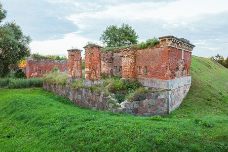 陶格夫匹尔斯历史的建筑学Daugavpils市拉脱维亚旧城堡和红砖废墟文化背景