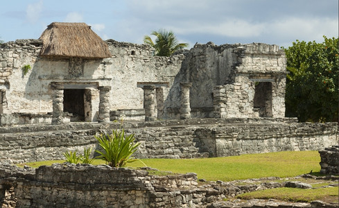 伊兹迈洛夫文明寺庙奥尔洛夫墨西哥尤卡坦半岛Tulum的玛雅人Ruins背景