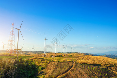 新能源风力发电机图片