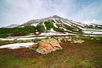 查谟和克什米尔邦索纳马格山雪的美丽景白色冒险自然高清图片