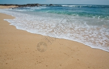 海边沙滩海浪风景图片