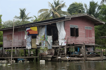 曼谷Klongs河附近的旧房子文化门户14图片