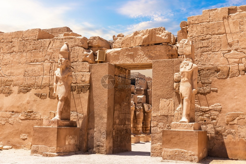 AmunRe区Karnak综合建筑区埃及卢克索纪念碑雕像景观图片