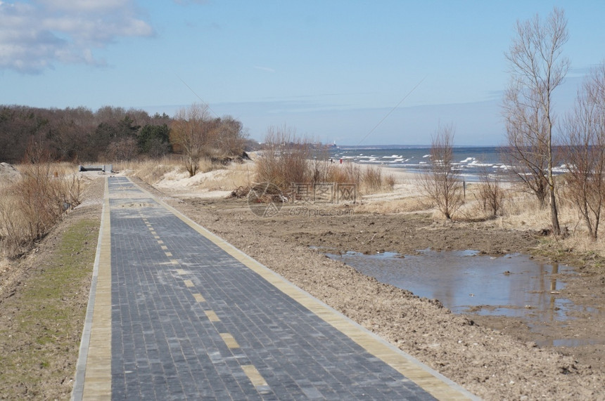 自然建造沿海行车道建设未完工人行新瓷砖自车沿海新人瓷砖自车天空图片