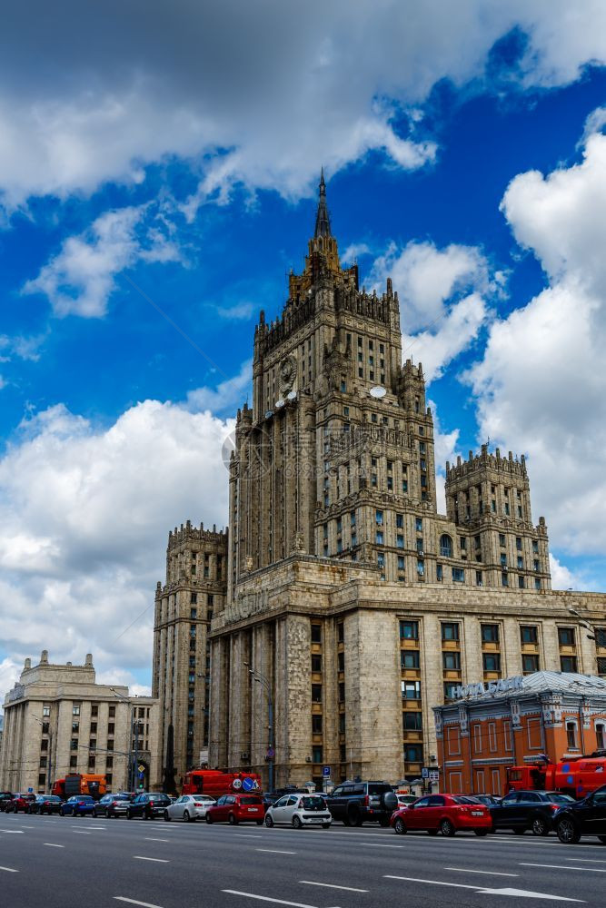 2013年6月2日外交部于013年6月2日在俄罗斯莫科国位于苏维埃时代的七大单一斯林高原之天幕结构体果酱欧洲图片
