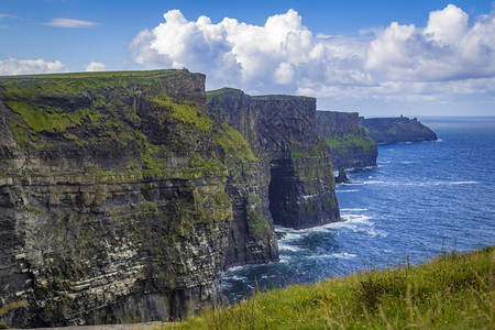 波浪公司漫步在爱尔兰科克莱的莫赫奇壮丽裂缝中兴趣图片