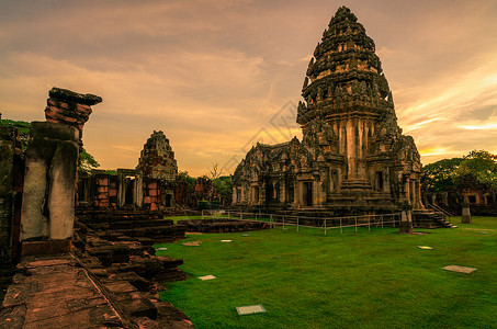 拉差司马建造泰国呵叻府地标日落天空的披迈历史公园景观旅游目的地历史遗址是古建筑高棉寺庙典建筑砖老的背景
