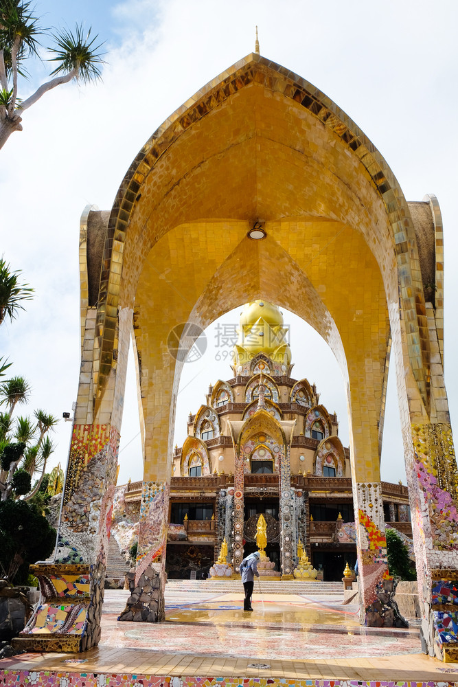 修道院钱2019年月日泰国碧差汶府帕松考区佛寺是泰国中北部碧差汶考柯的一座佛教寺院和庙古老的图片