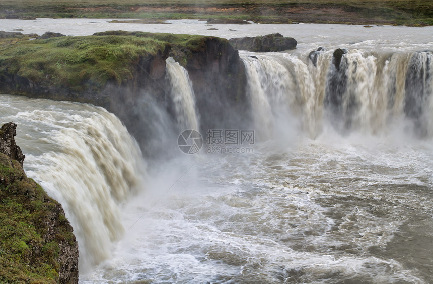 热带Gadafos瀑布电力公司冰岛雨林景观图片