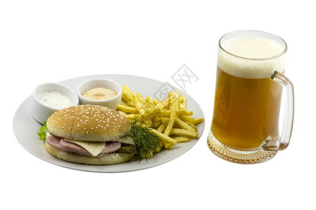 美国人营养煮熟的啤酒和汉堡一个孤立背景的汉堡啤酒和汉堡图片
