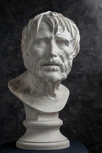 坚忍古老的卢修斯塞内卡雕像白石膏复制件在黑暗的纹理背景下为艺术家制作画头Seneca4BB65ADRomanSttoic哲学家政治和背景