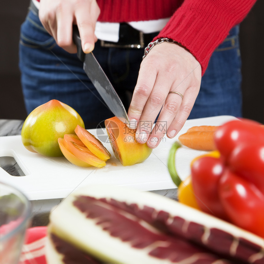 家庭家庭生活沙拉食物食品饮食花香蔬菜用具美食健康饮食人类图片