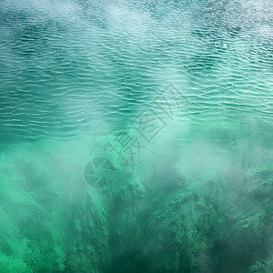 温泉自然界蒸汽蓝绿照片正方形背景图片