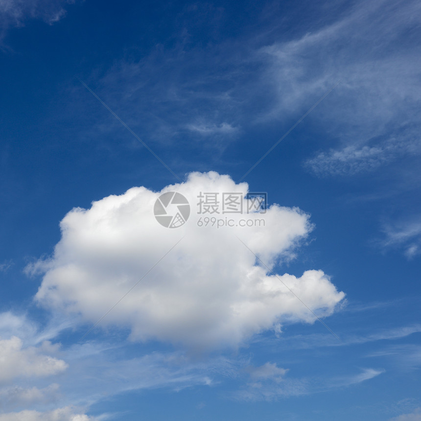 蓝色天空中的云照片气氛正方形天气蓝天图片