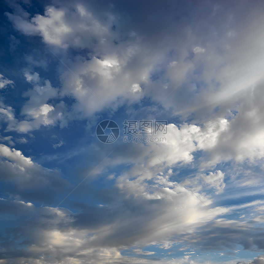 蓝天有云场景气氛天空天堂正方形天气照片自然界图片