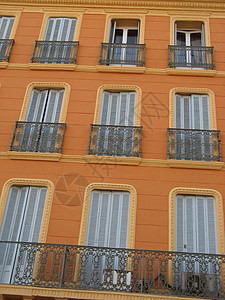 旧大楼前楼建筑师建筑阳台橙子黄色建筑学高清图片