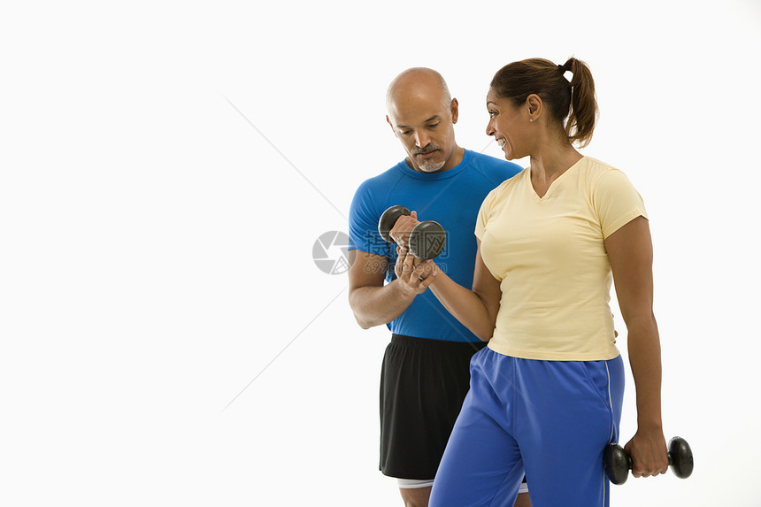 女人和男人的锻炼私人男性运动服教练两个人男子力量女士设备女性图片