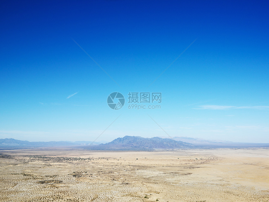 沙漠和山岳地平线照片鸟瞰图山脉热带干旱旅行天线灰尘图片