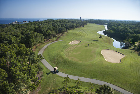 不伦瑞克县沿海高尔夫球场游戏照片高角度鸟瞰图男子女性成人中年女士中年人背景
