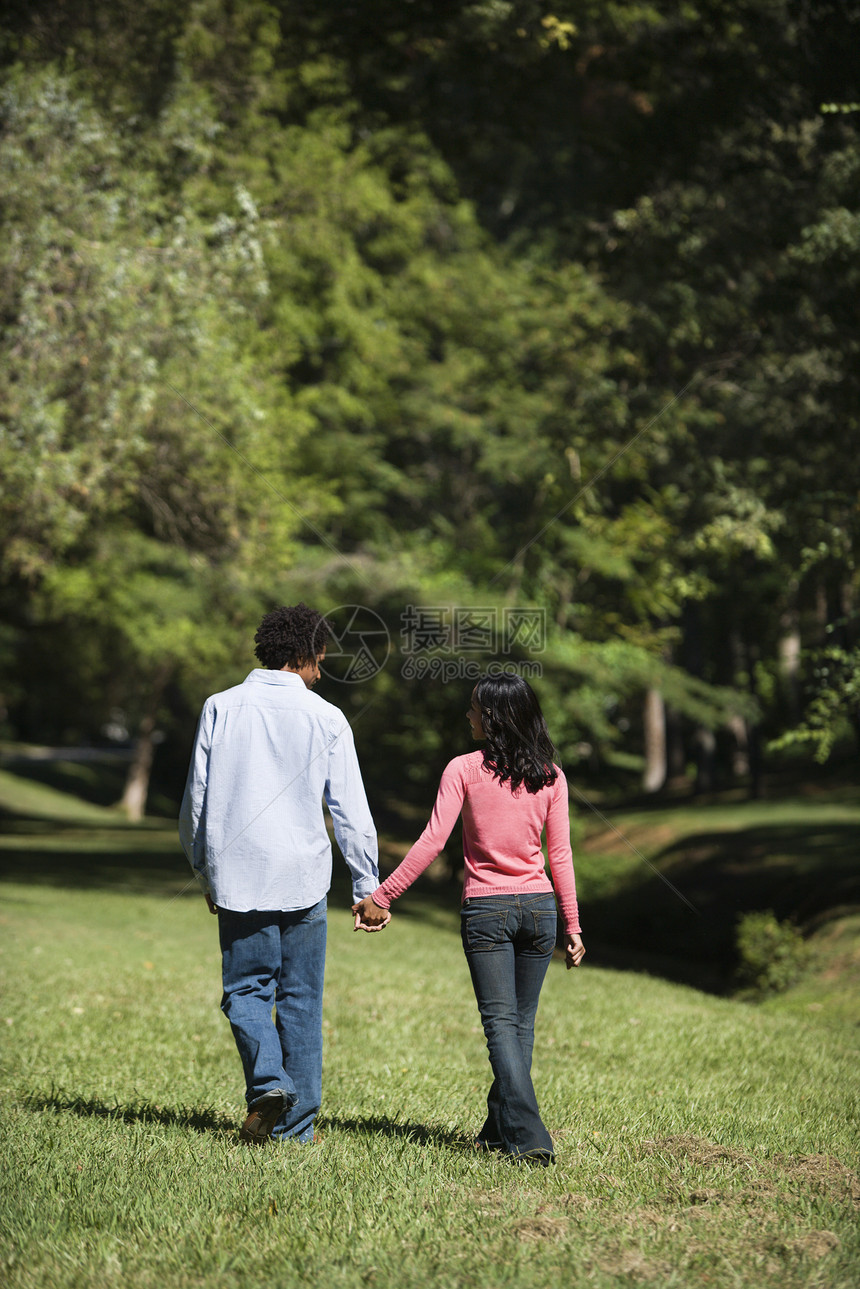 夫妇握手男性夫妻女性女朋友丈夫男朋友女士男人妻子娱乐图片