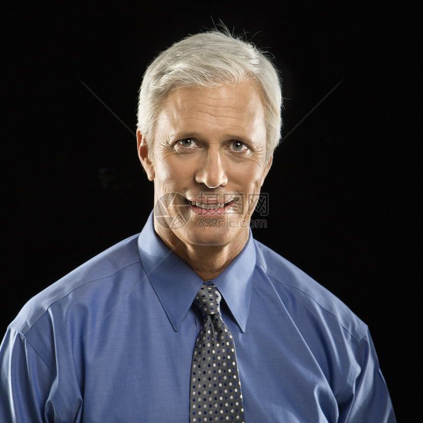 商务人士观众照片白领成人微笑爆头男性眼神黑色中年图片